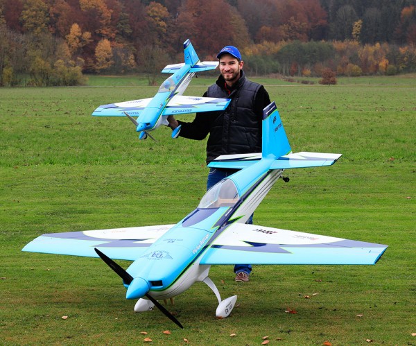 Multiplex RR Extra 330 SC Gernot Bruckmann Limited-Edition