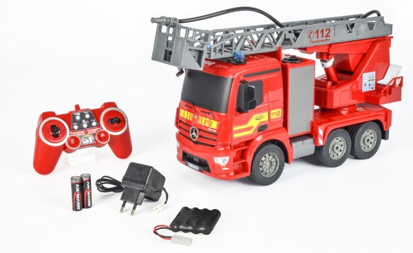 1:20 Feuerwehrwagen 2.4 GHz 100% RTR