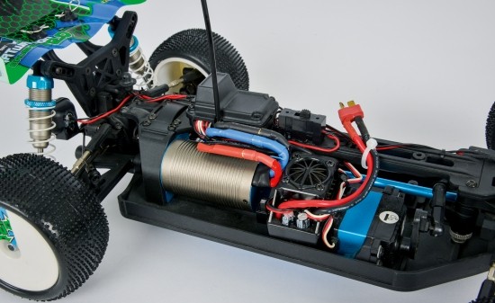 1:10 Dirt Warrior Brushless 2.0 100% RTR